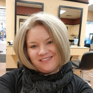 Meet your Posher, Amber